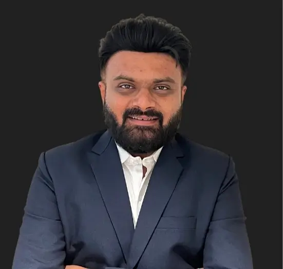 Mishal Shah Headshot